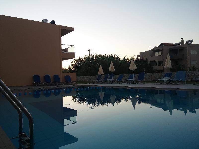 Gerona Mare Apartments Jeráni Haníon Kültér fotó