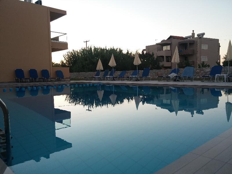 Gerona Mare Apartments Jeráni Haníon Kültér fotó